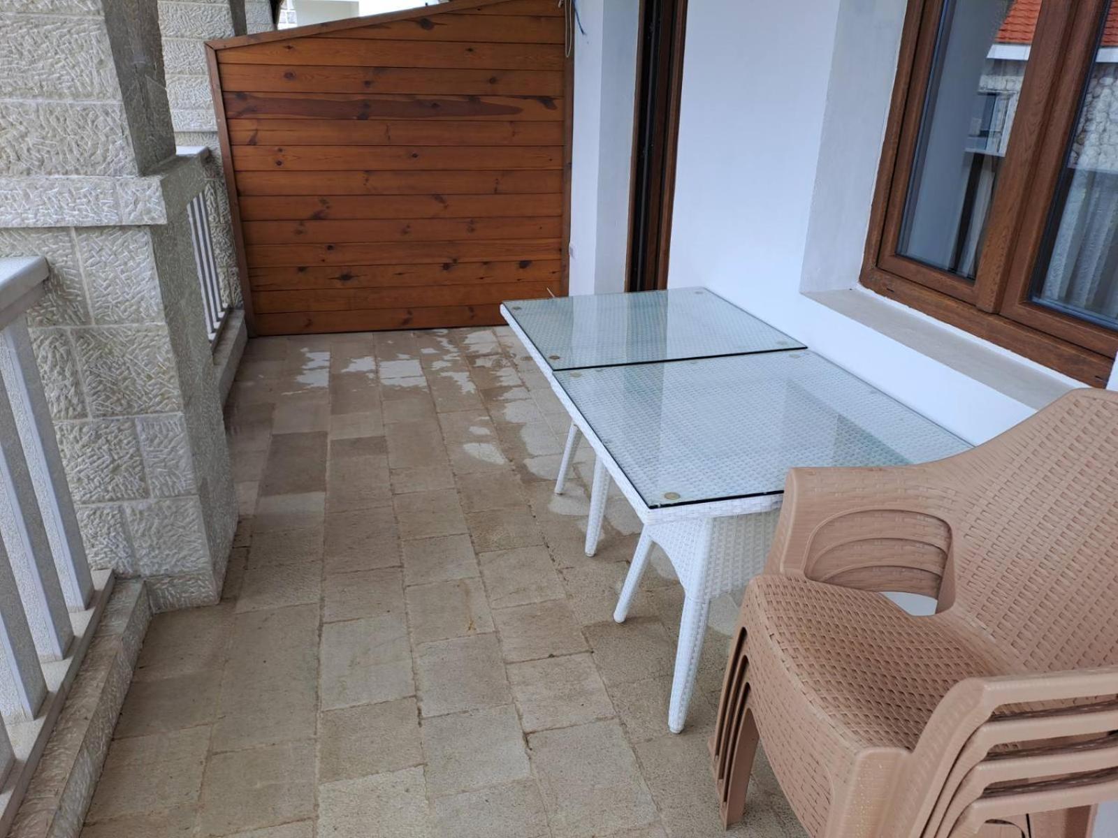 Apartments Petrovic Тиват Екстериор снимка